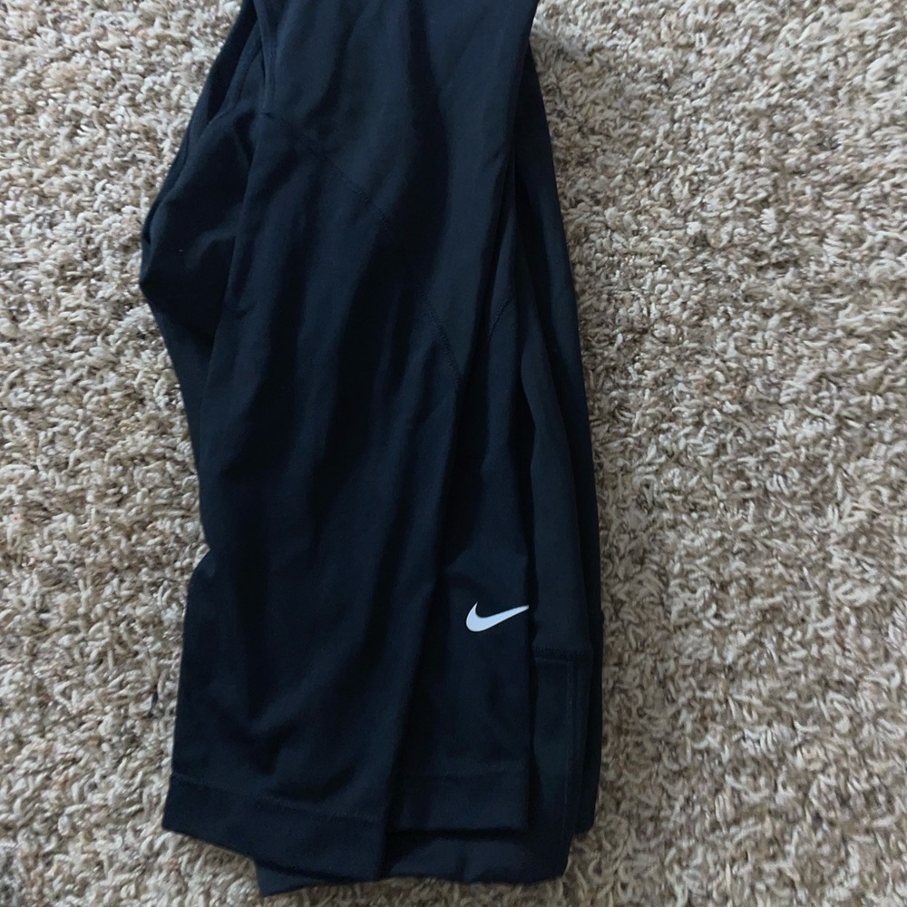 black nike leggings